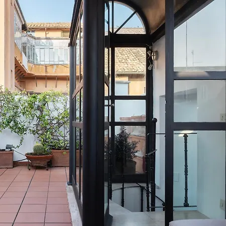 Via Del Pie Di Marmo Private Rome