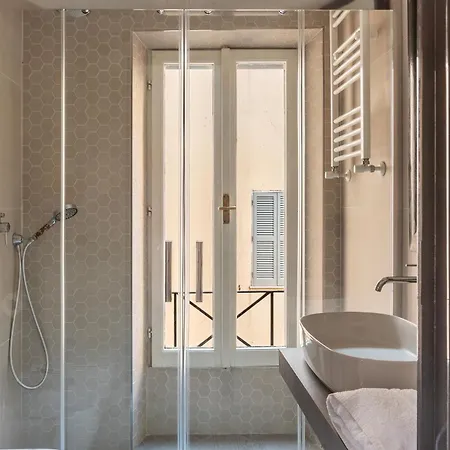 Apartment Via Del Pie Di Marmo Private Rome