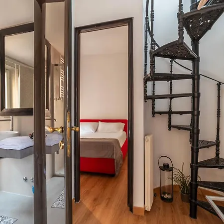Via Del Pie Di Marmo Private Apartment