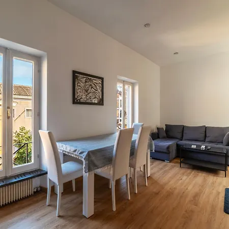Appartement Via Del Pie Di Marmo Private Rome