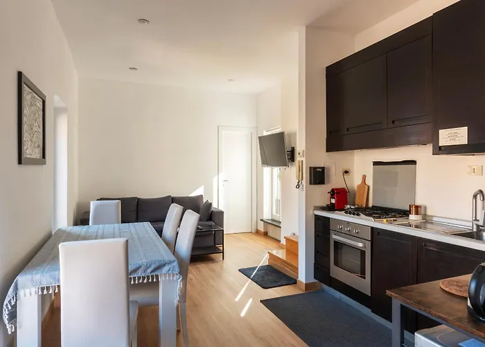 Via Del Pie Di Marmo Private شقة روما